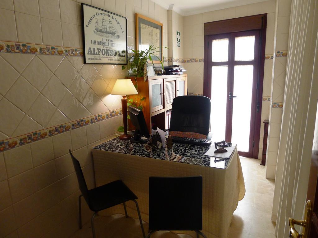 Hostel Conil Conil De La Frontera Dış mekan fotoğraf
